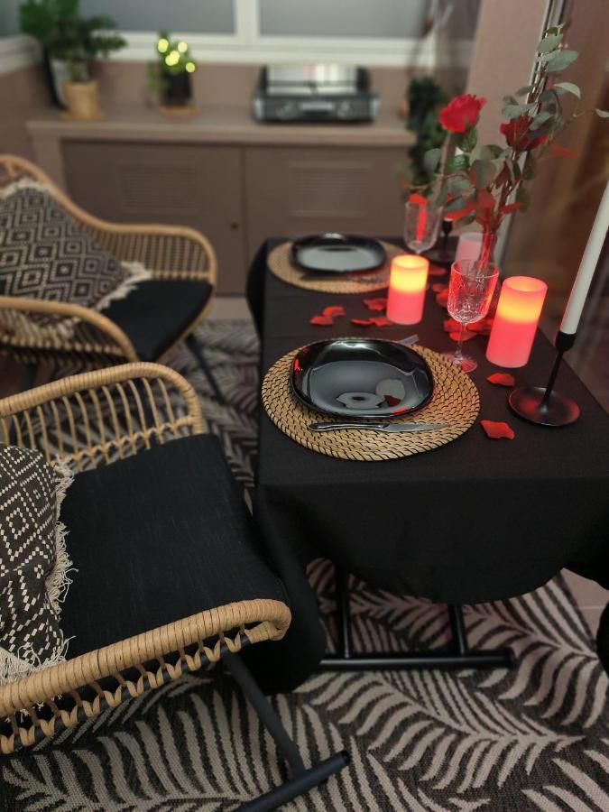 La Loveroom Bdsm De Nice " La Chambre Luxe Des Desirs " Exterior photo